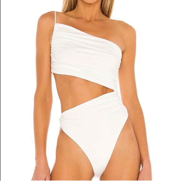 Superdown Cut Out Bodysuit - Picture 3 of 11